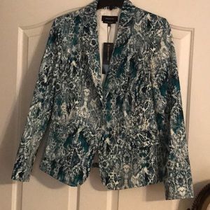 Beautiful jacket, green, gray and black.